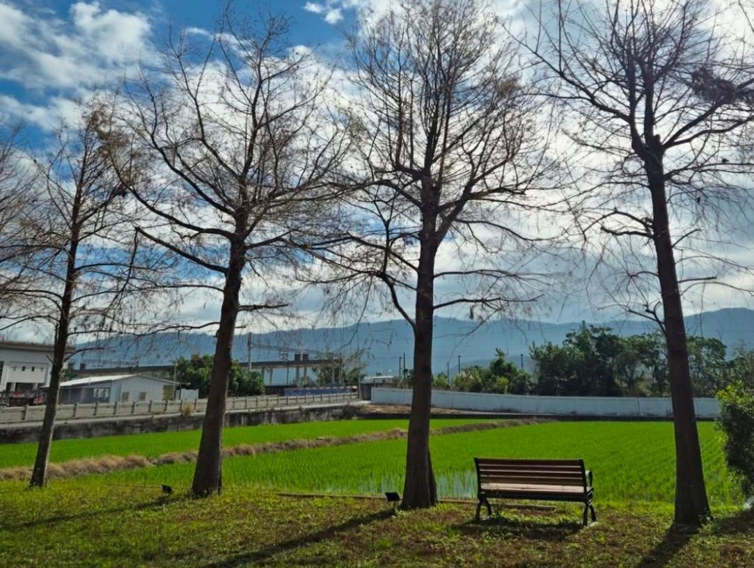 Blue Sky Hill Homestay Guanshan Exteriér fotografie