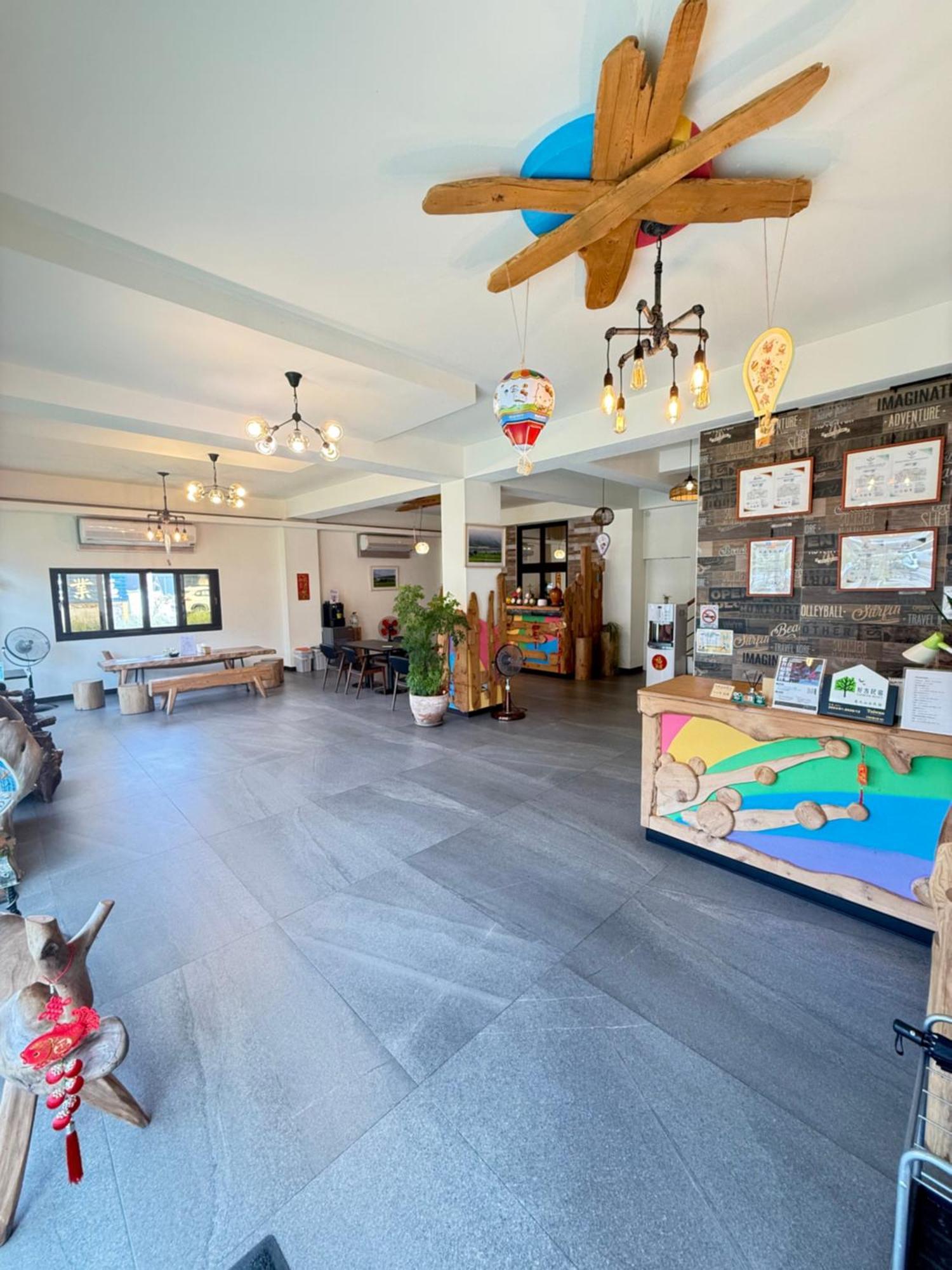 Blue Sky Hill Homestay Guanshan Exteriér fotografie